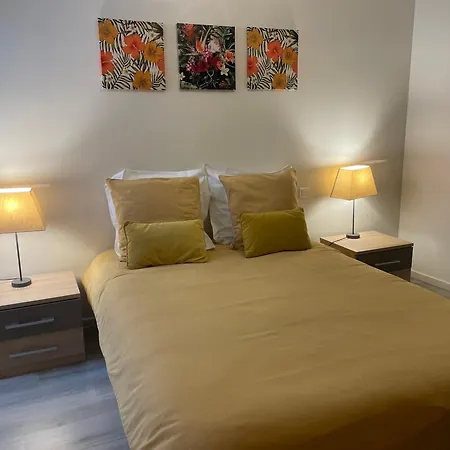 Lejlighed Charmes De 1 *